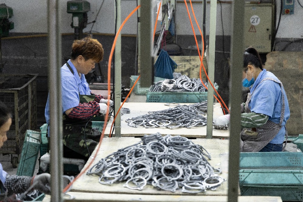 铝压铸配件隔热性能有哪些优点？